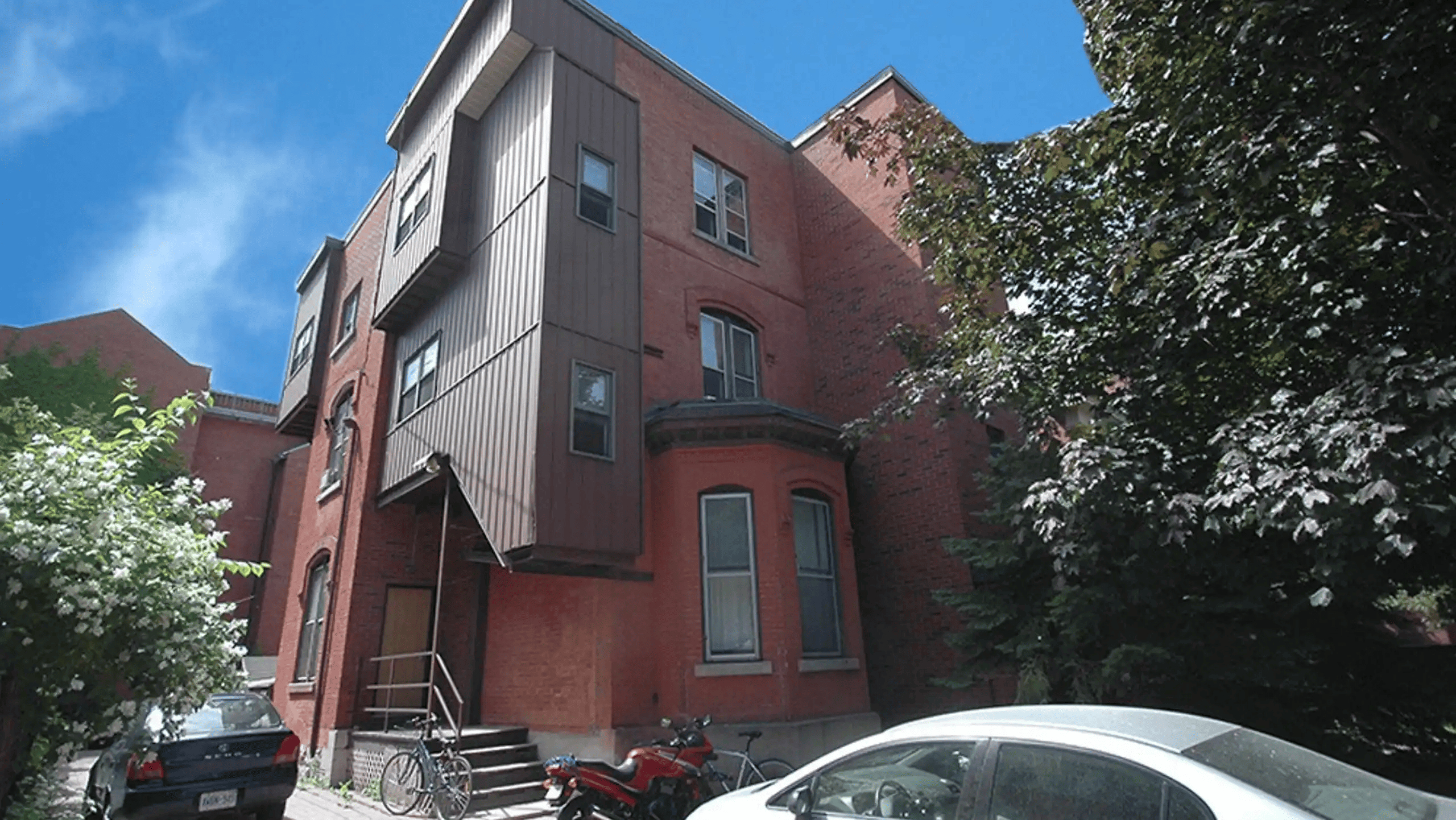 232 Cooper Street, Ottawa, Ontario